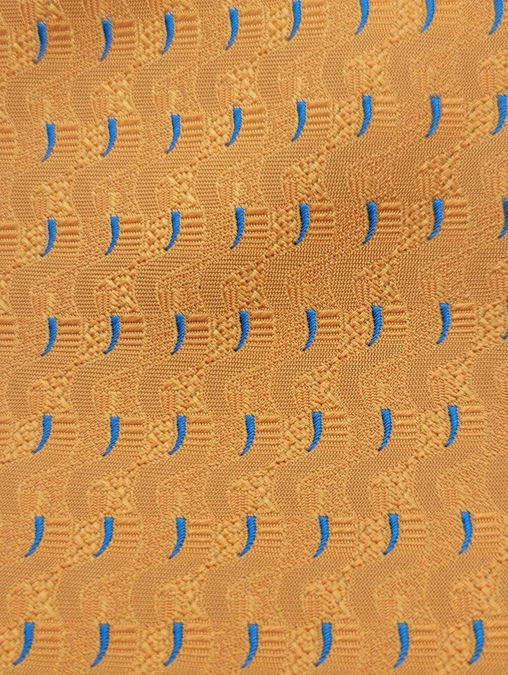 Robert Talbott Best of Class Yellow Blue Textured Silk Medallion Tie USA